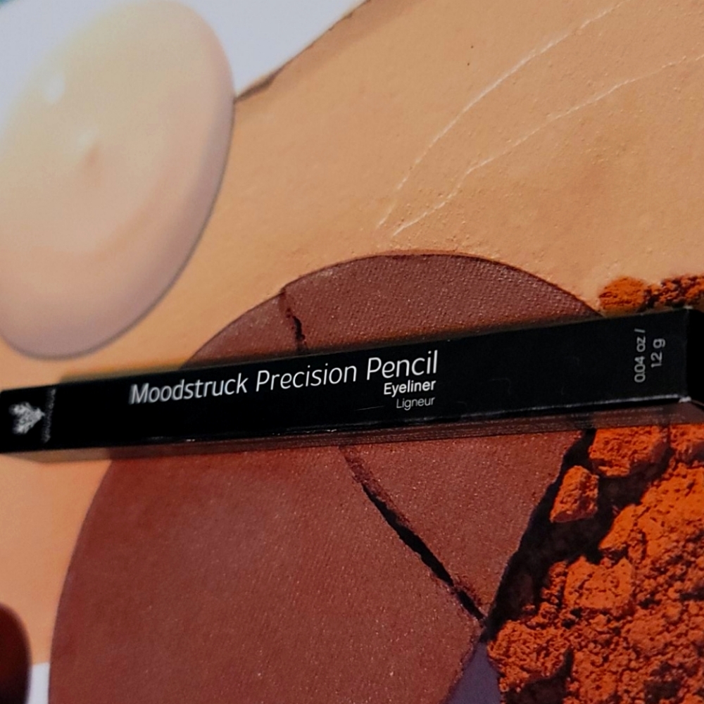 Moodstruck Precision Pencil Eyeliner